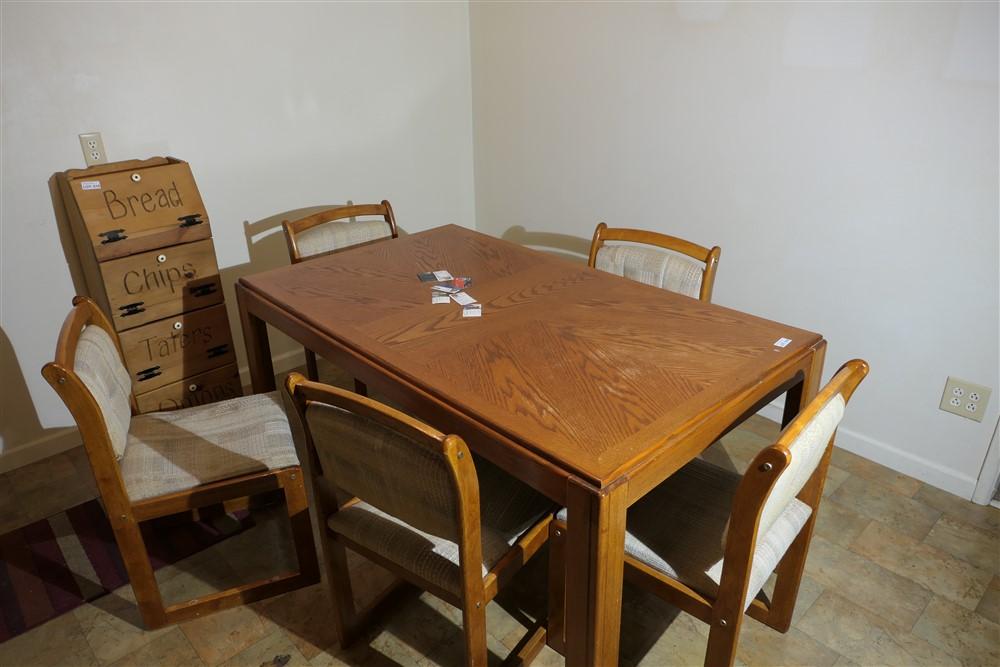 Oak table and 5 chairs