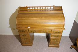 Nice vintage Oak roll top desk