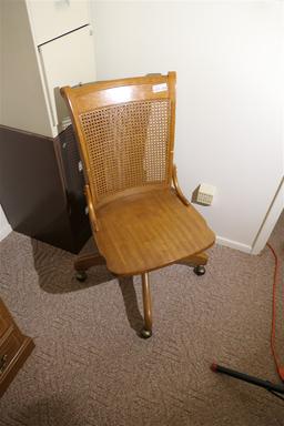 Nice Vintage Wooden Office Chair