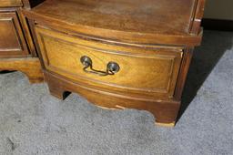 Pair of Nightstands with Drawers