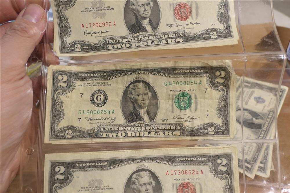 Group Lot of Old US Paper Bills $2 and $1