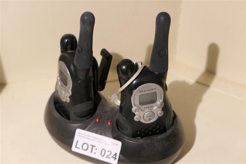 Pair of walkie talkies + weather station