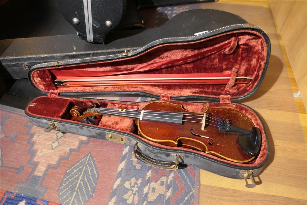 Antique Violin - Esther - Sachsen w/case and bow