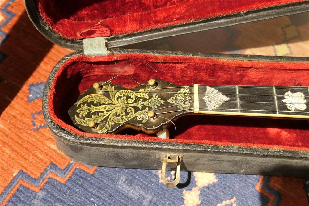 Nice Antique c. 1925 Vega Banjo in case - Inlaid