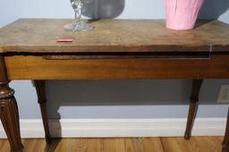 Antique Sheraton Table with Fancy Legs