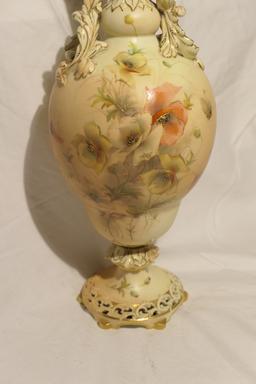 Unusual Royal Worcester English Ceramic Vase 733G