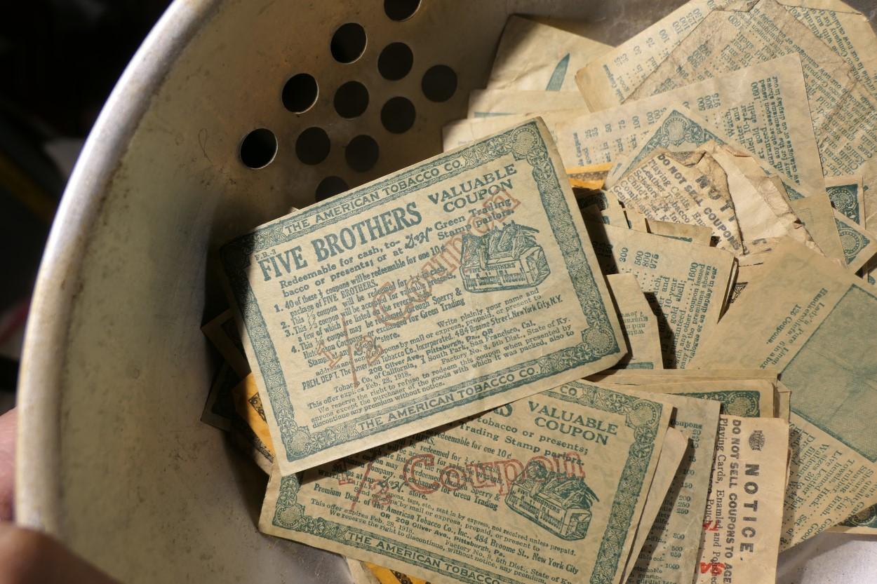 Group lot antique tobacco advertising coupons