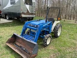 1988 Ford 1520 Diesel Tractor w/loader