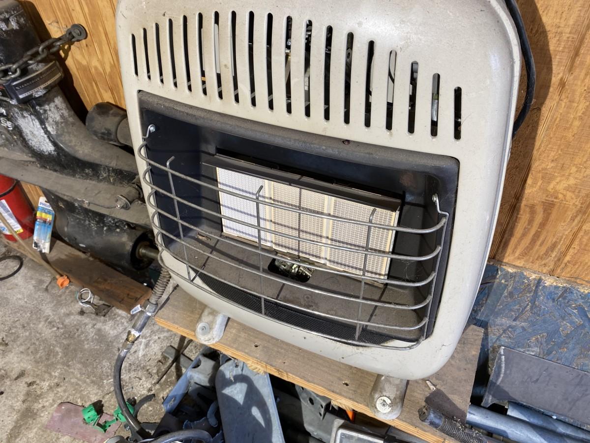 Propane Room heater, scrap metal lot