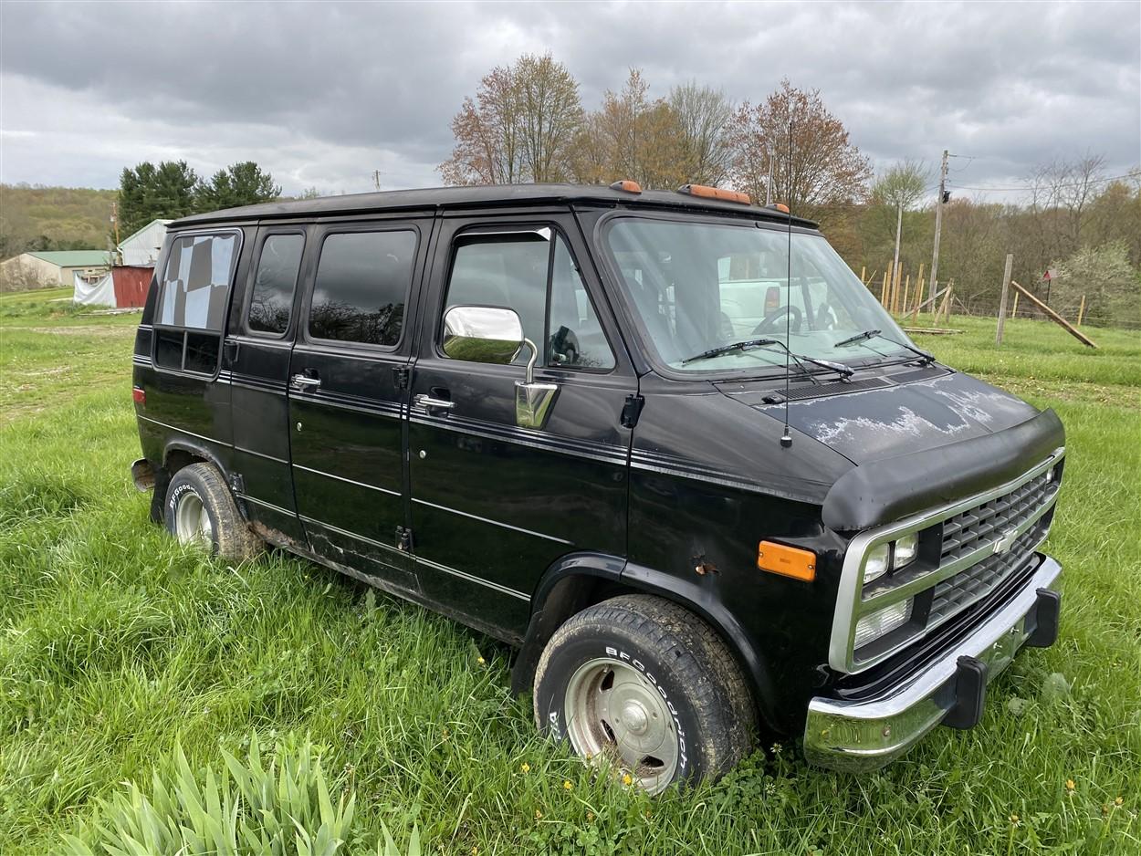 1995 G Series Chevy Van w/6 Cyl Engine