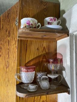 2 Shelves of Ruby Souvenir glass etc + Birds