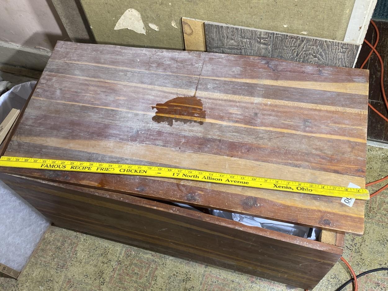 Cedar chest, folding tables lot