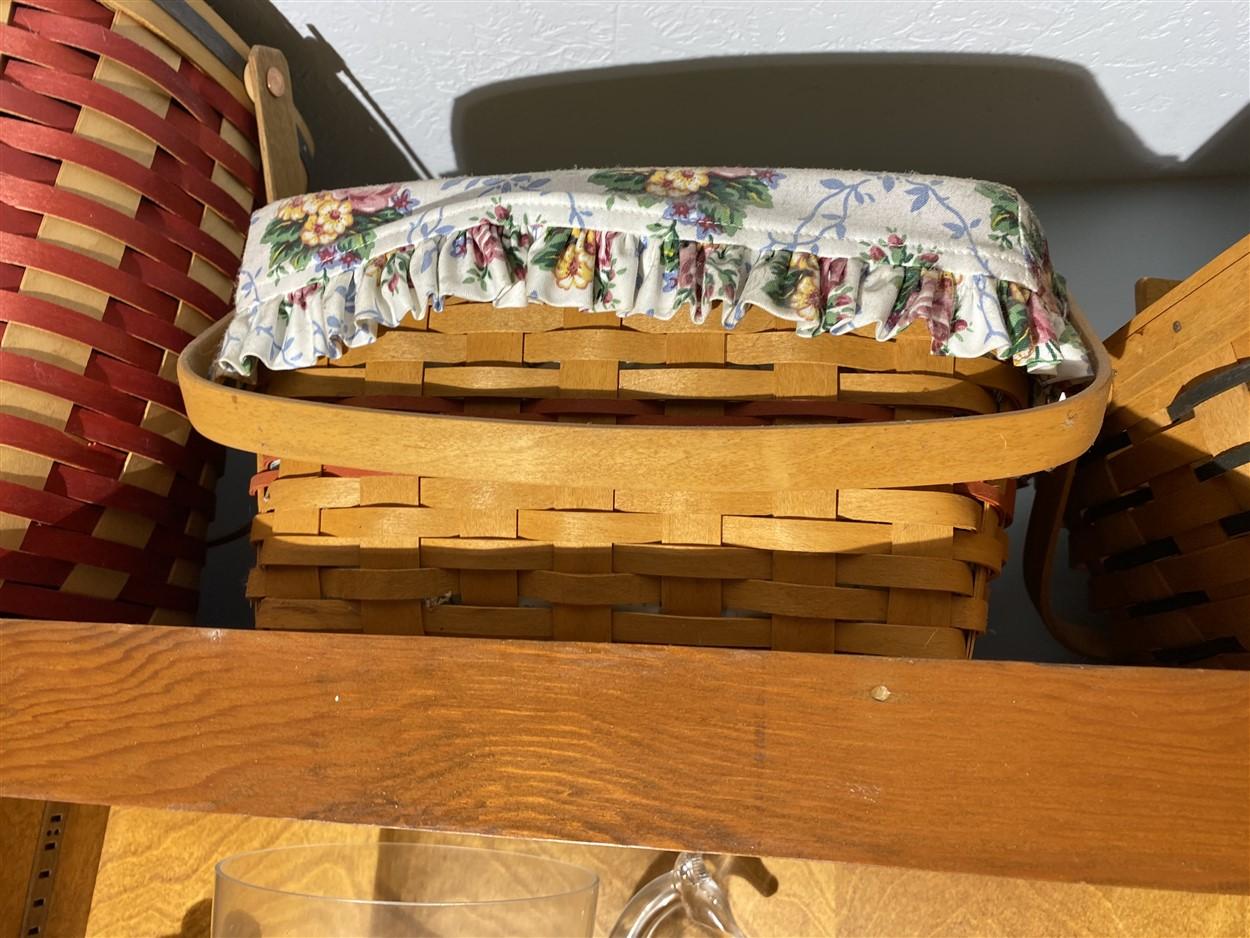 Duck decoy, group lot of Longaberger baskets etc