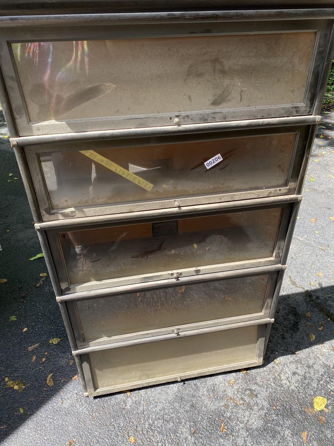 Antique 5 section barrister bookcase - Globe Wernicke