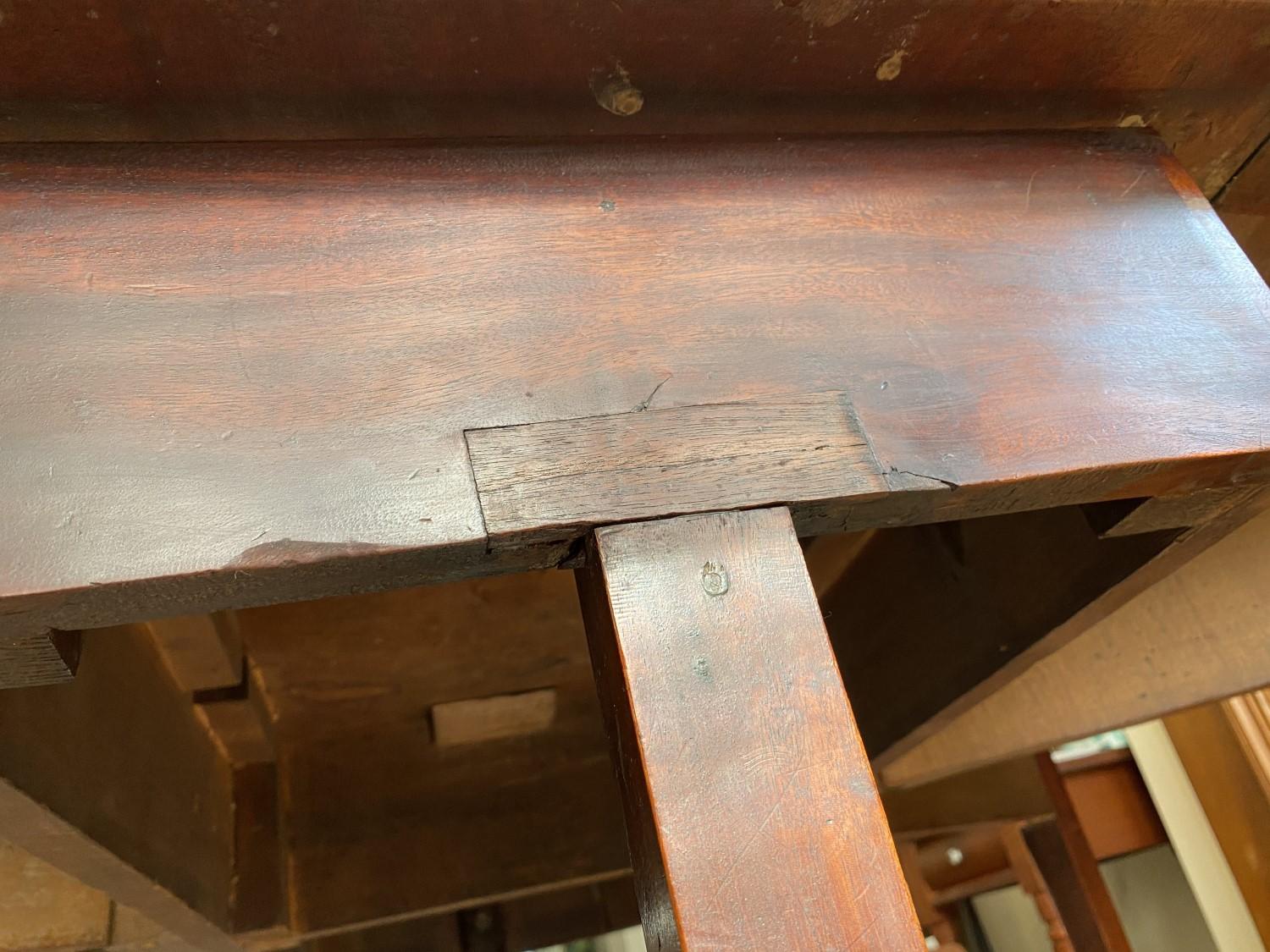 Federal mahogany gate leg table