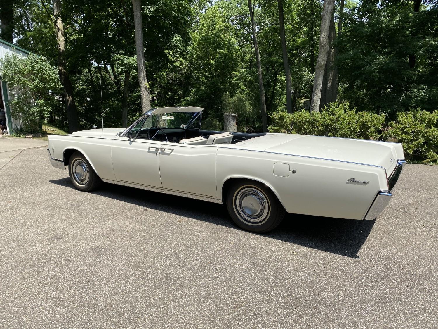 Single owner 1966 Lincoln Continental Convertible in Excellent Condition