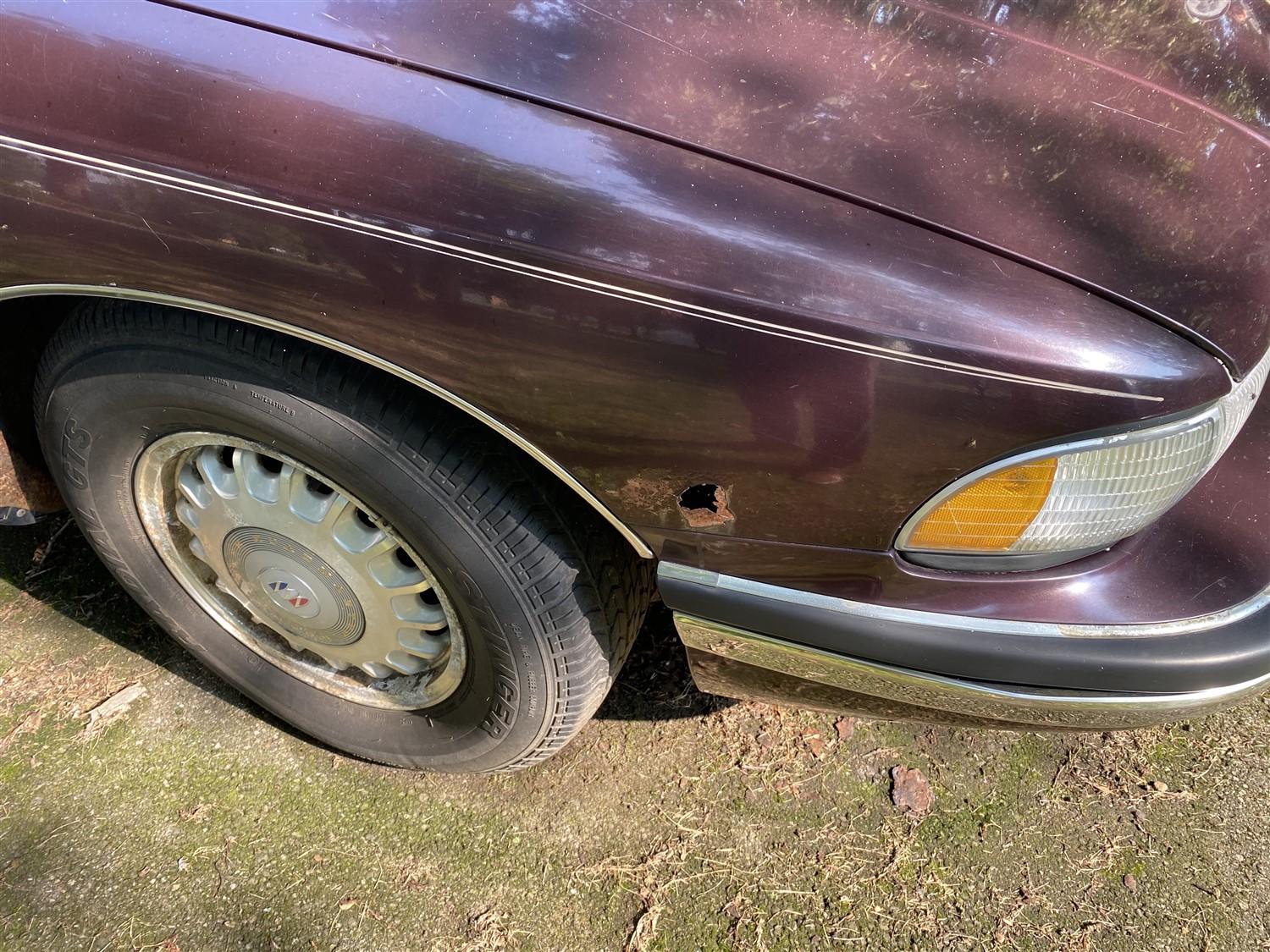 1996 Buick Roadmaster Estate Wagon w/5.7L Corvette Engine