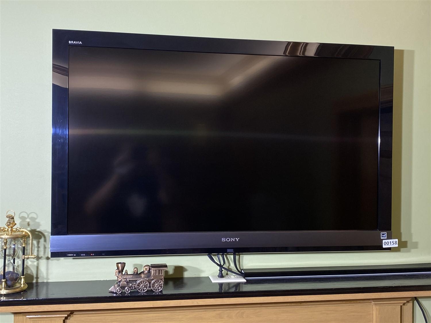 Sony Flat Screen TV with Remote