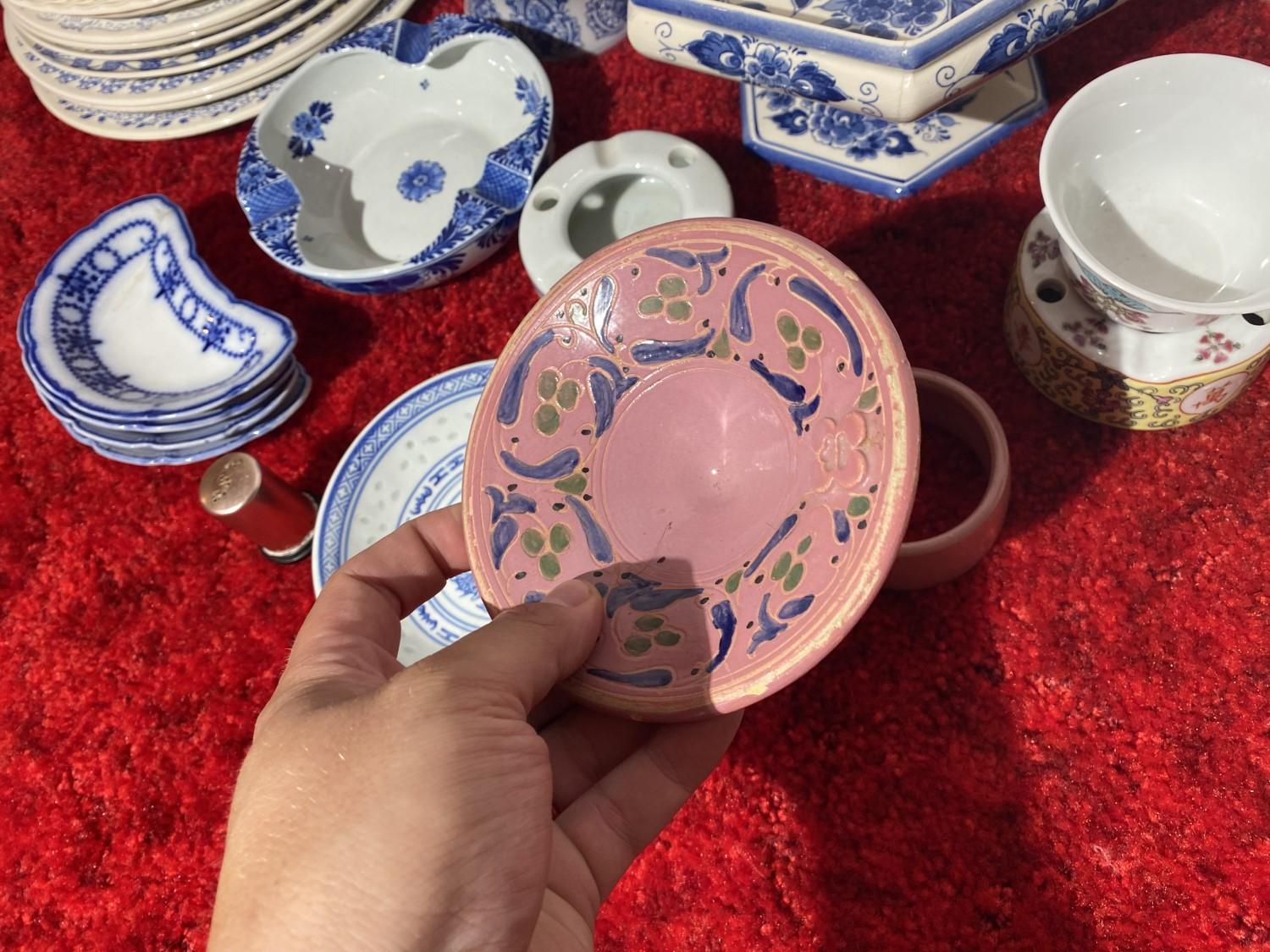 Group lot assorted China, blue and white, Confederate, Chinese