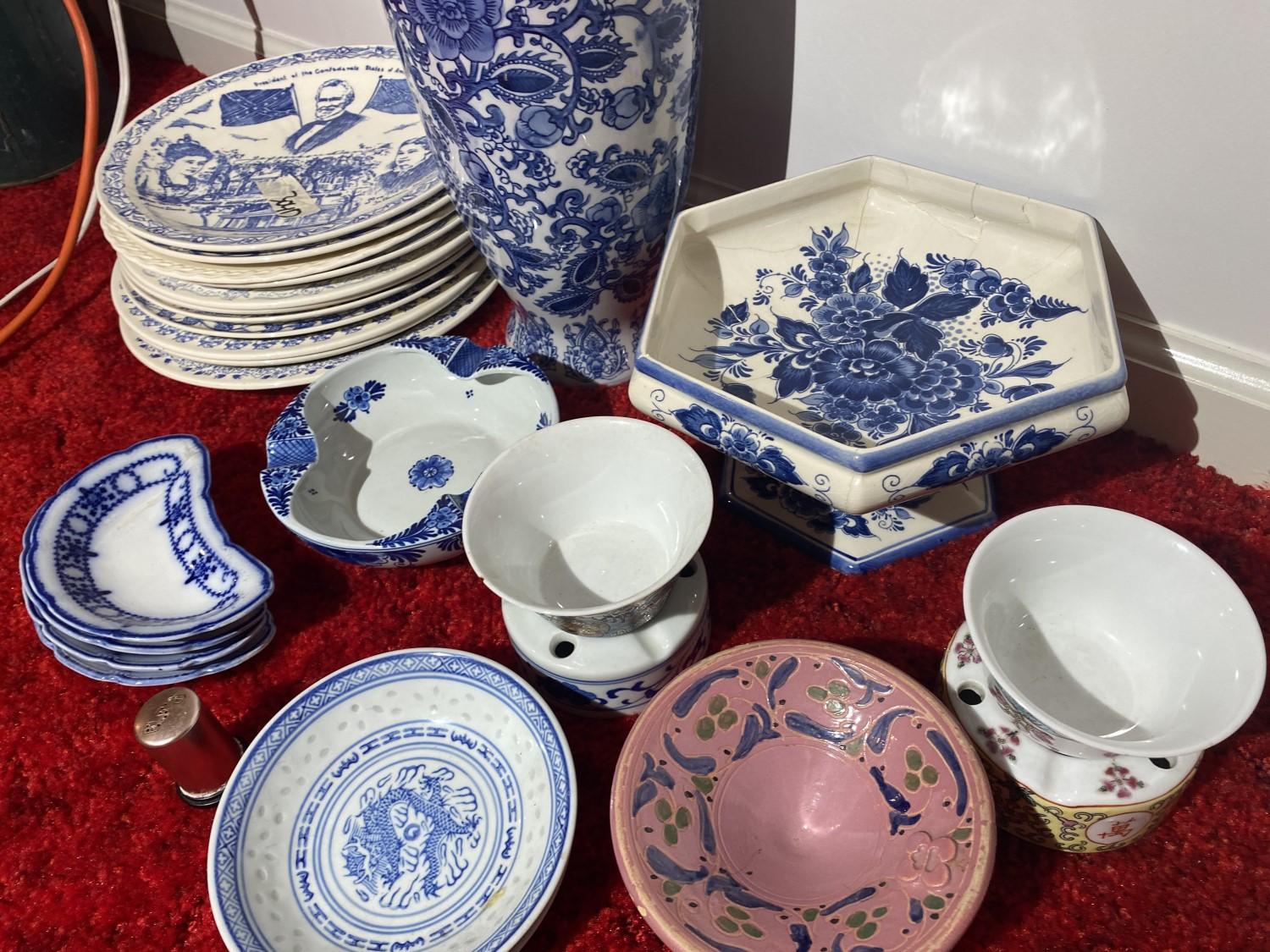Group lot assorted China, blue and white, Confederate, Chinese