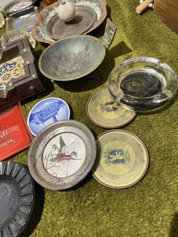 Group lot assorted antique ashtrays