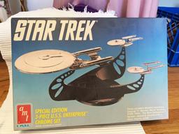 Vintage Star Trek game and model lot