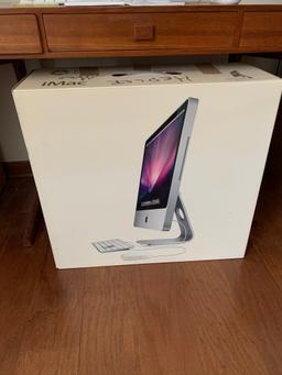 Apple Imac 20 inch computer with keyboard and mouse