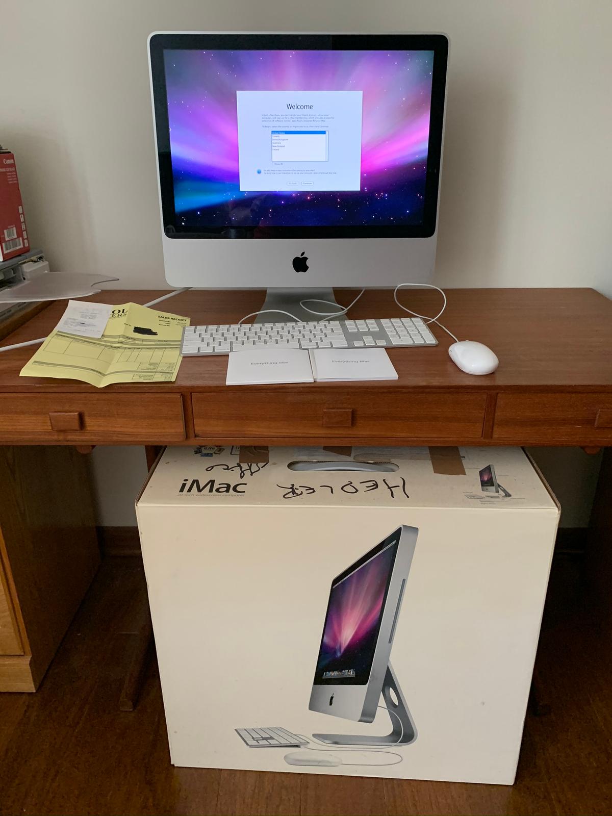 Apple Imac 20 inch computer with keyboard and mouse