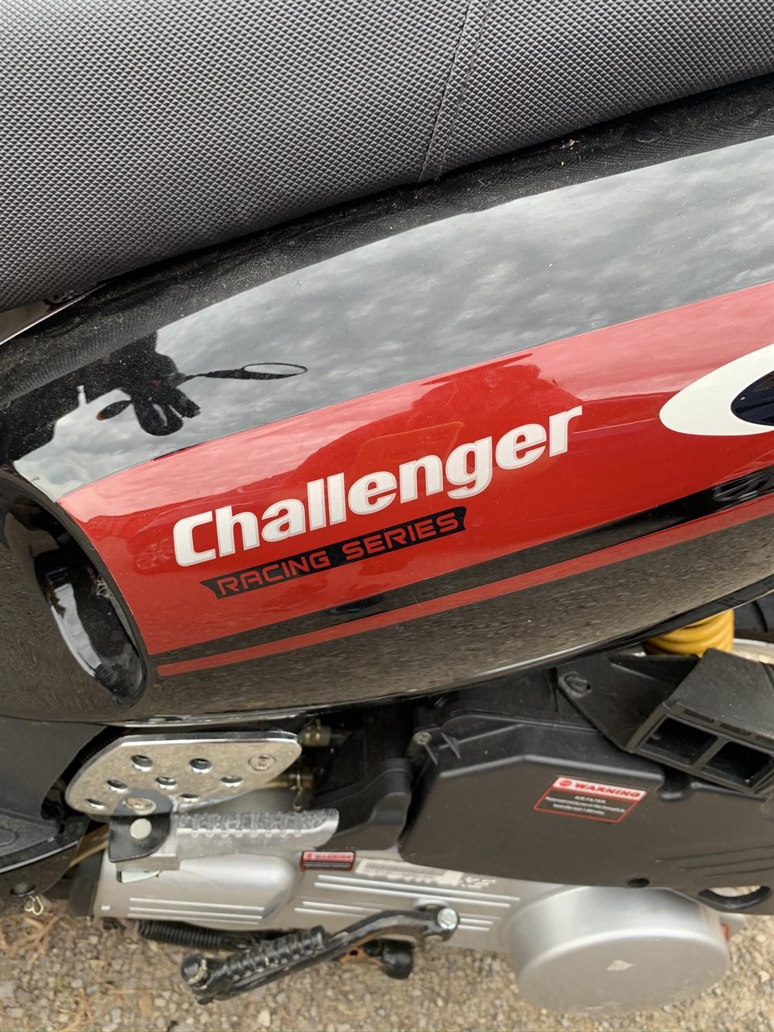 2018 Challenger Racing Series YN150T-21 Motorcycle