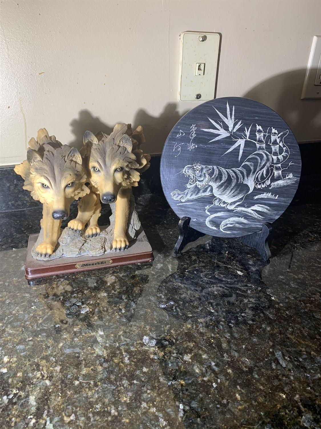 Resin Wolves and Stone Etched Plate