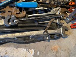 Large group lot of assorted tools