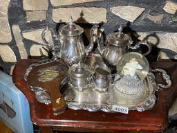 Silverplate set, snow globe, bellows, log holder