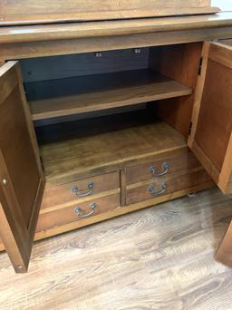 Bassett Furniture, Dresser with Mirror and Night Stand