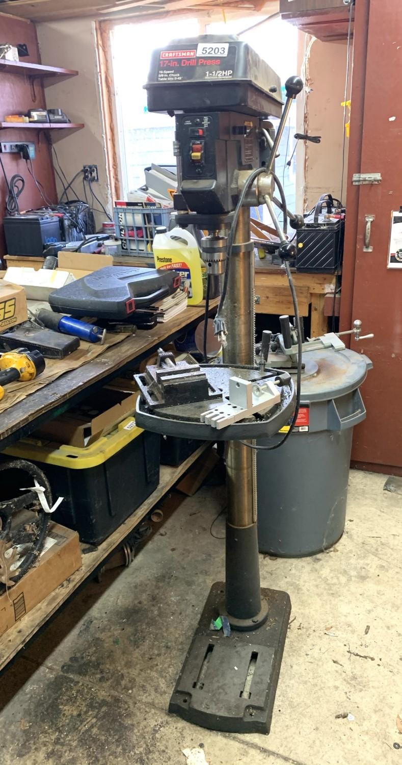 Craftsman 17in Drill Press with Accessories