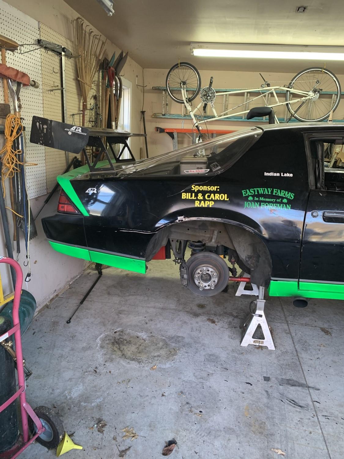 1987 Camaro Race Car w/Crate engine and accessories