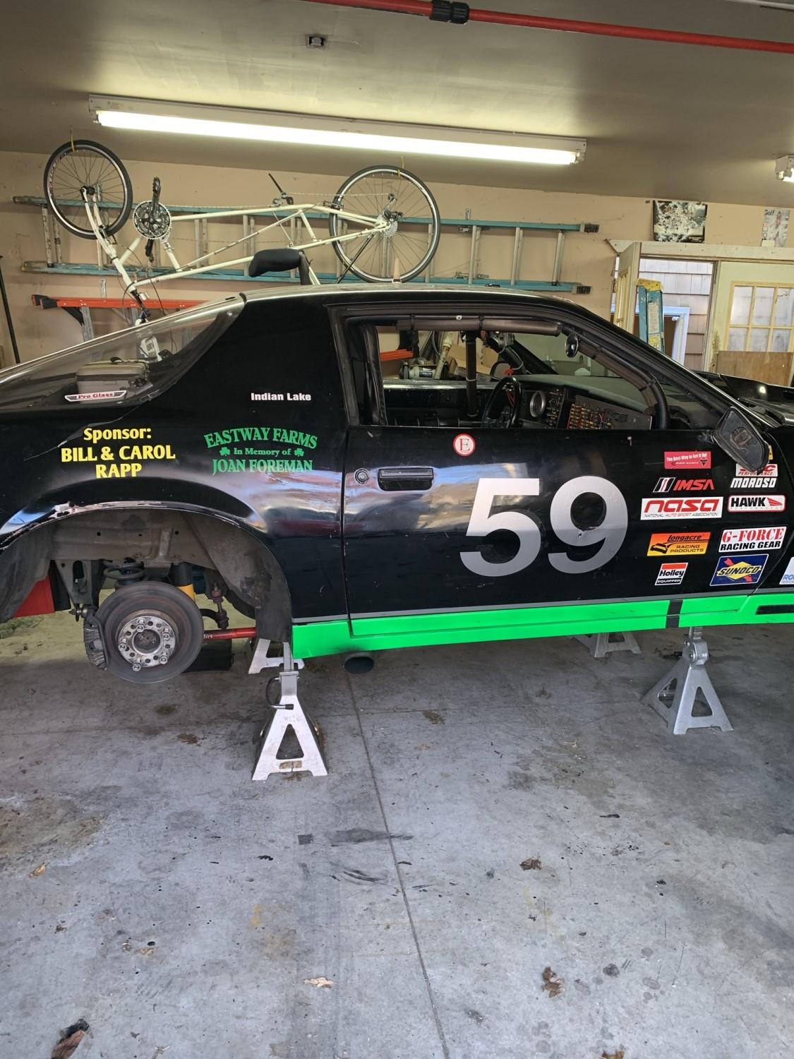 1987 Camaro Race Car w/Crate engine and accessories