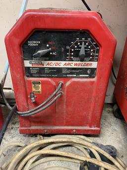 Lincoln Electric AC/DC Arc Welder with Leads & Power Cables