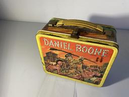 Vintage Metal Lunchbox - Daniel Boone