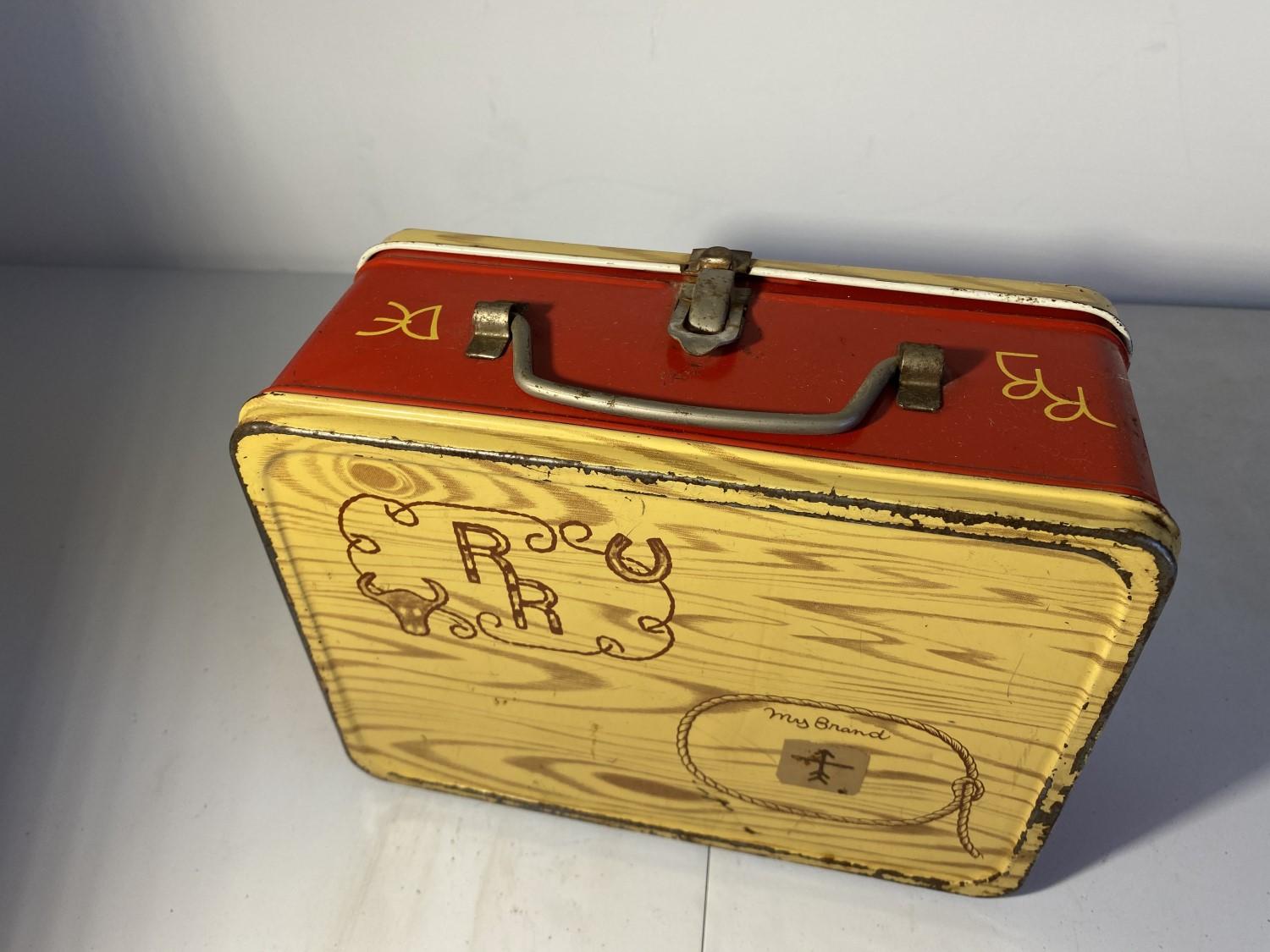 Vintage Metal Lunchbox - Roy Rogers