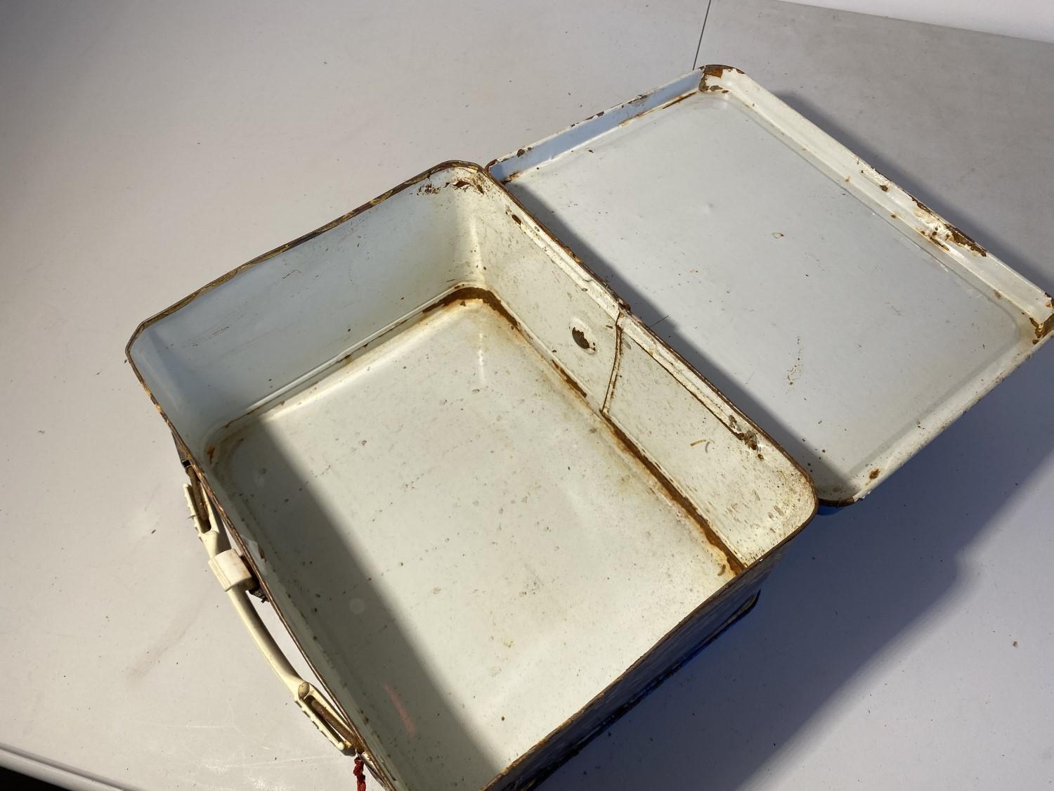 Vintage The Dark Crystal Metal Lunchbox
