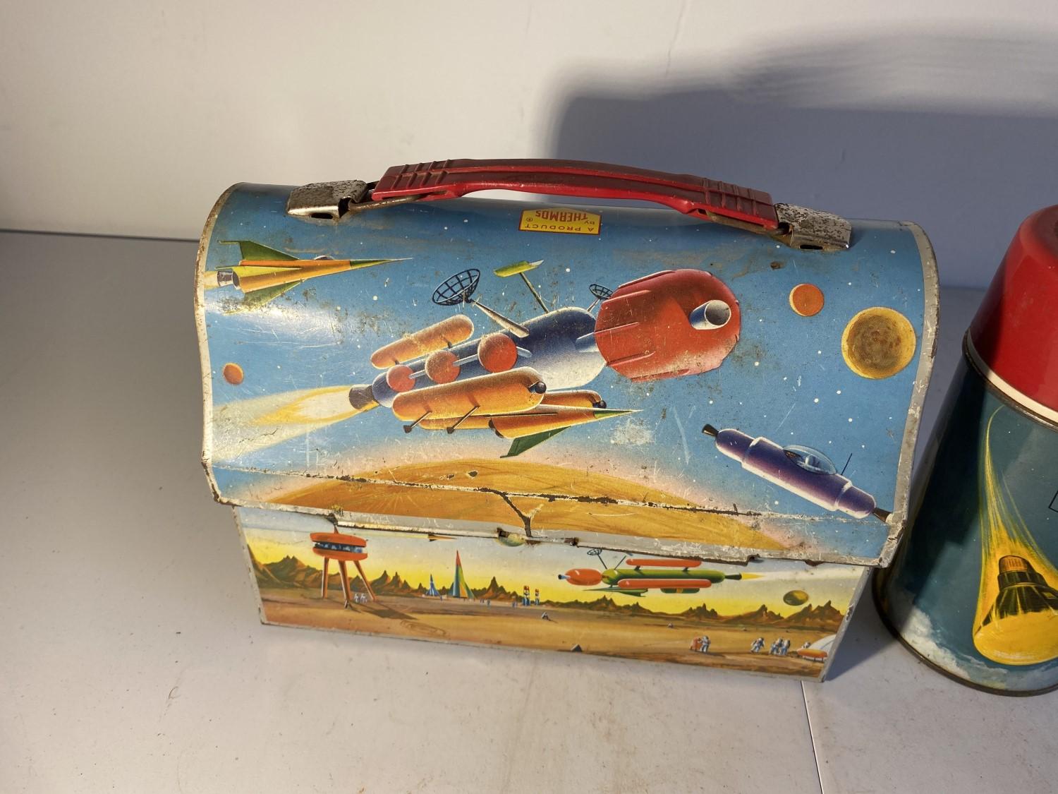 Vintage Metal Lunchbox - Outer space