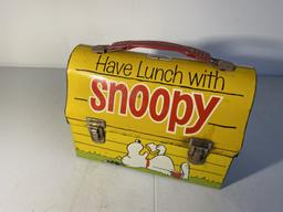 Vintage Metal Lunchbox Lunch With Snoopy