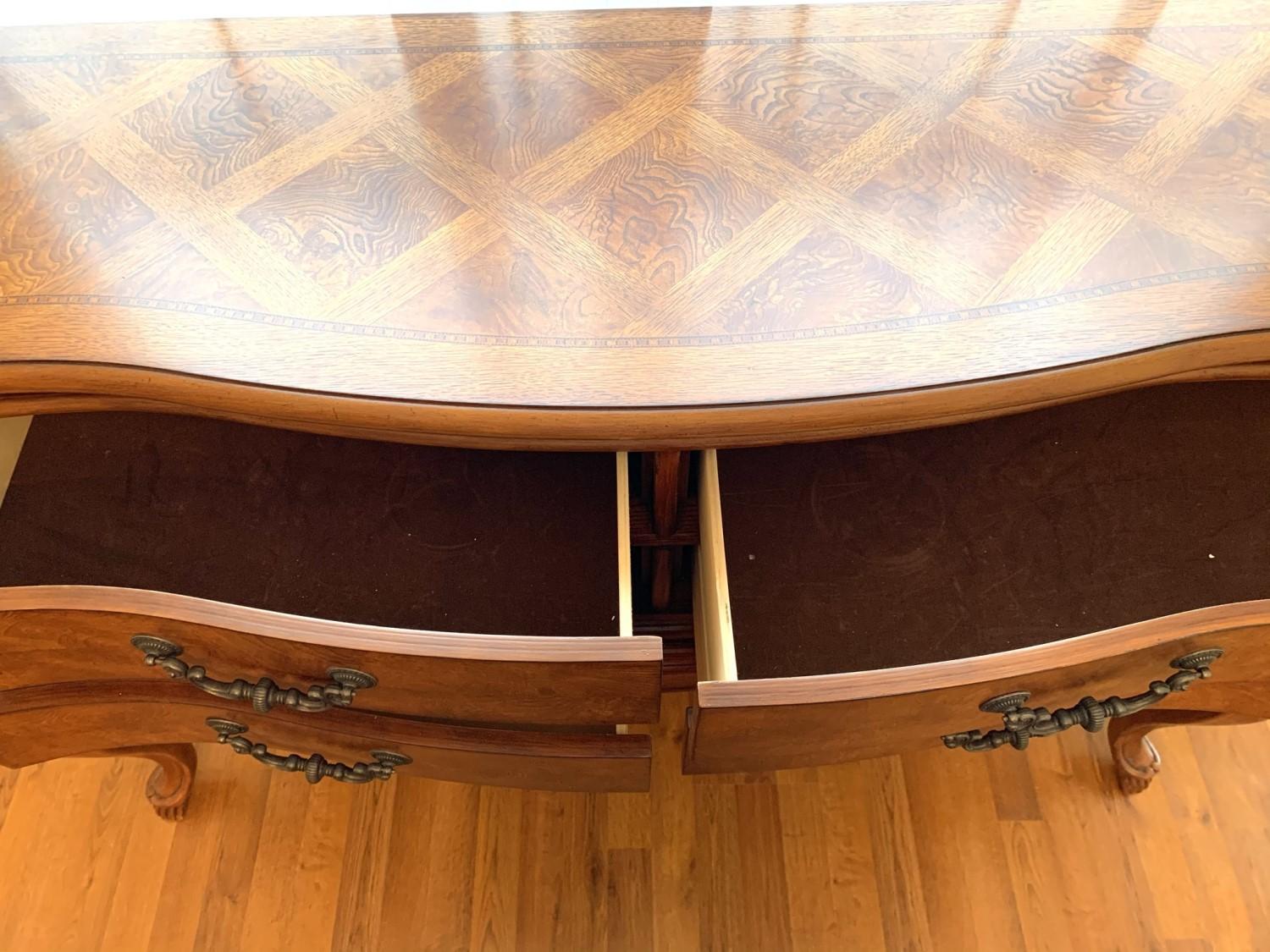 Beautiful Dining Table with 6 Chairs, China Hutch, and Buffet