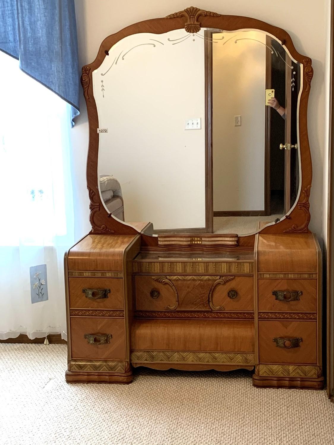 Waterfall Style Queen Bed, Vanity, & Chest of Drawers