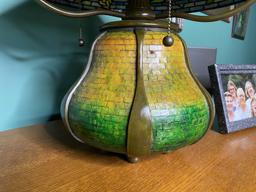 Quoizel Arts & Crafts Tiffany Style Stained Glass Lamp