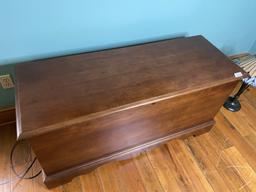 Vintage Lane Large sized Cedar Trunk