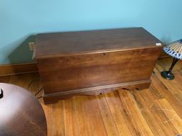 Vintage Lane Large sized Cedar Trunk