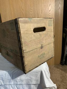 Canada Dry Ginger Ale Crate