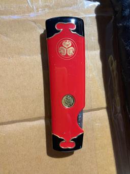 Franklin Mint Asian Style Collector knife in box - 7.5" long