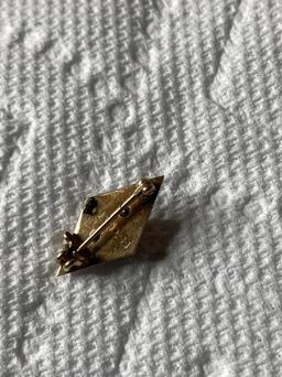 Antique 10k Gold Fraternity Pin